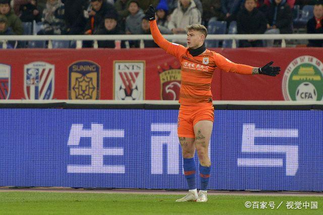 泰达双雄:天津泰达主场绝杀山东鲁能豪取三分纵身上扬 泰达双雄:天津泰达主场绝杀山东鲁能豪取三分纵身上扬