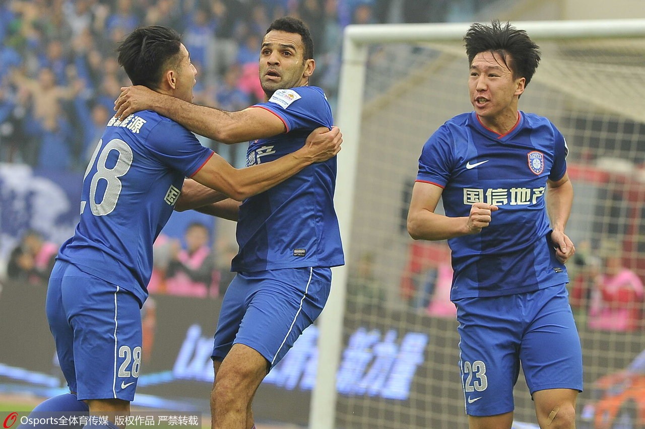 山东鲁能迎战河南建业卫冕冠军执着夺下胜利必备动力