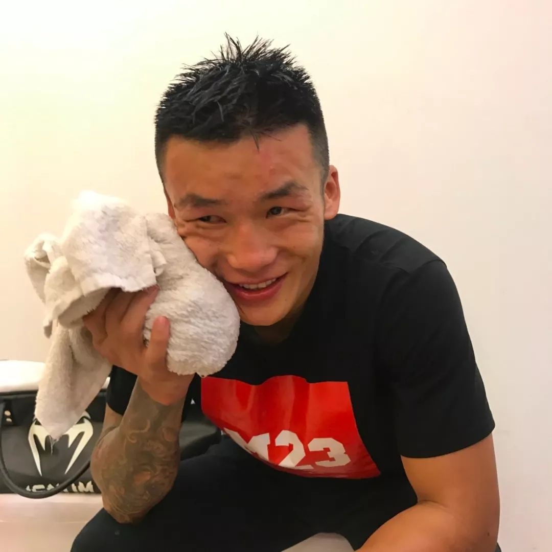 瓦朗谢纳客场战平克莱蒙，保持不败势头