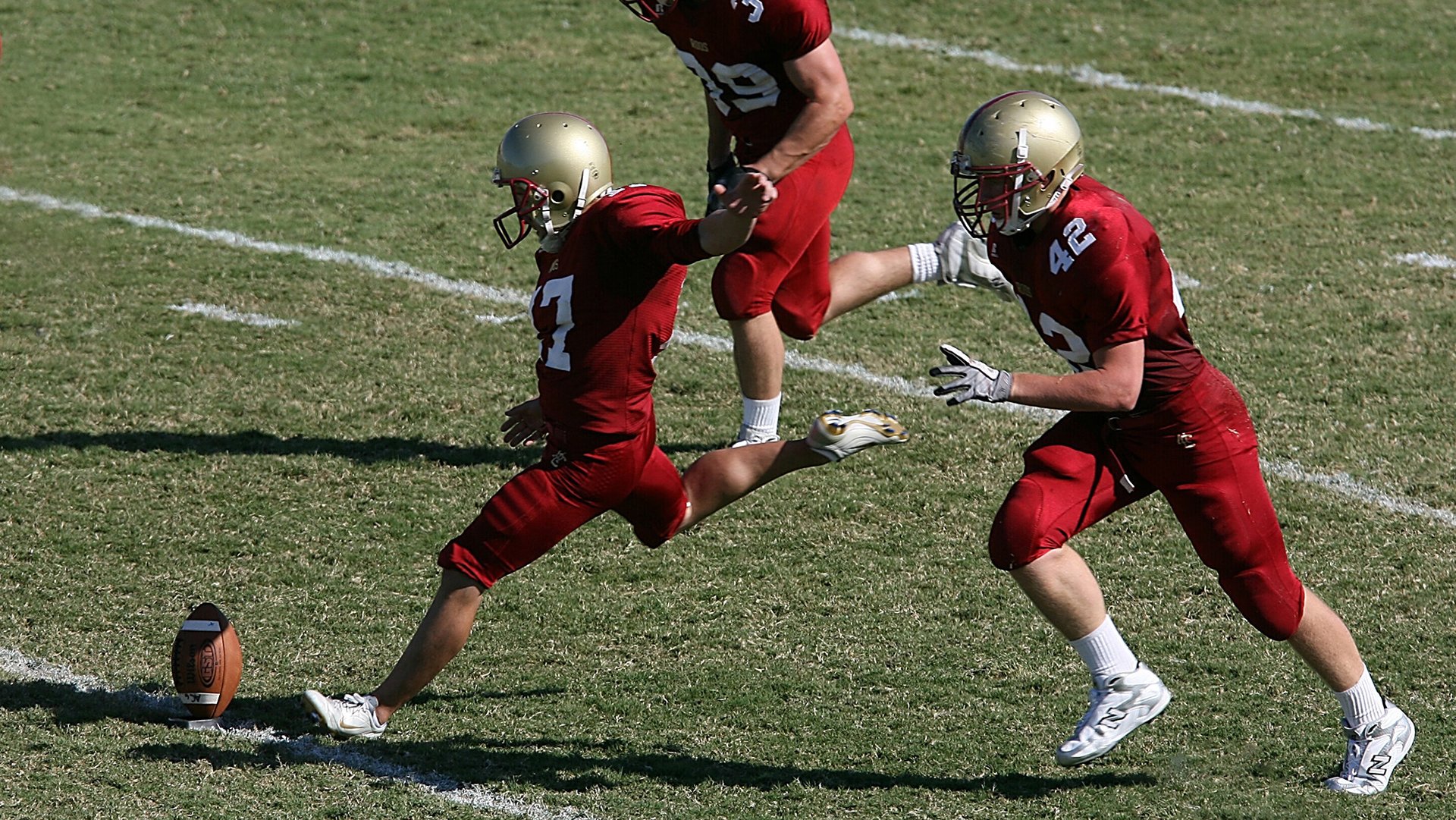 皮克,欧冠淘汰赛之夜的定海神针